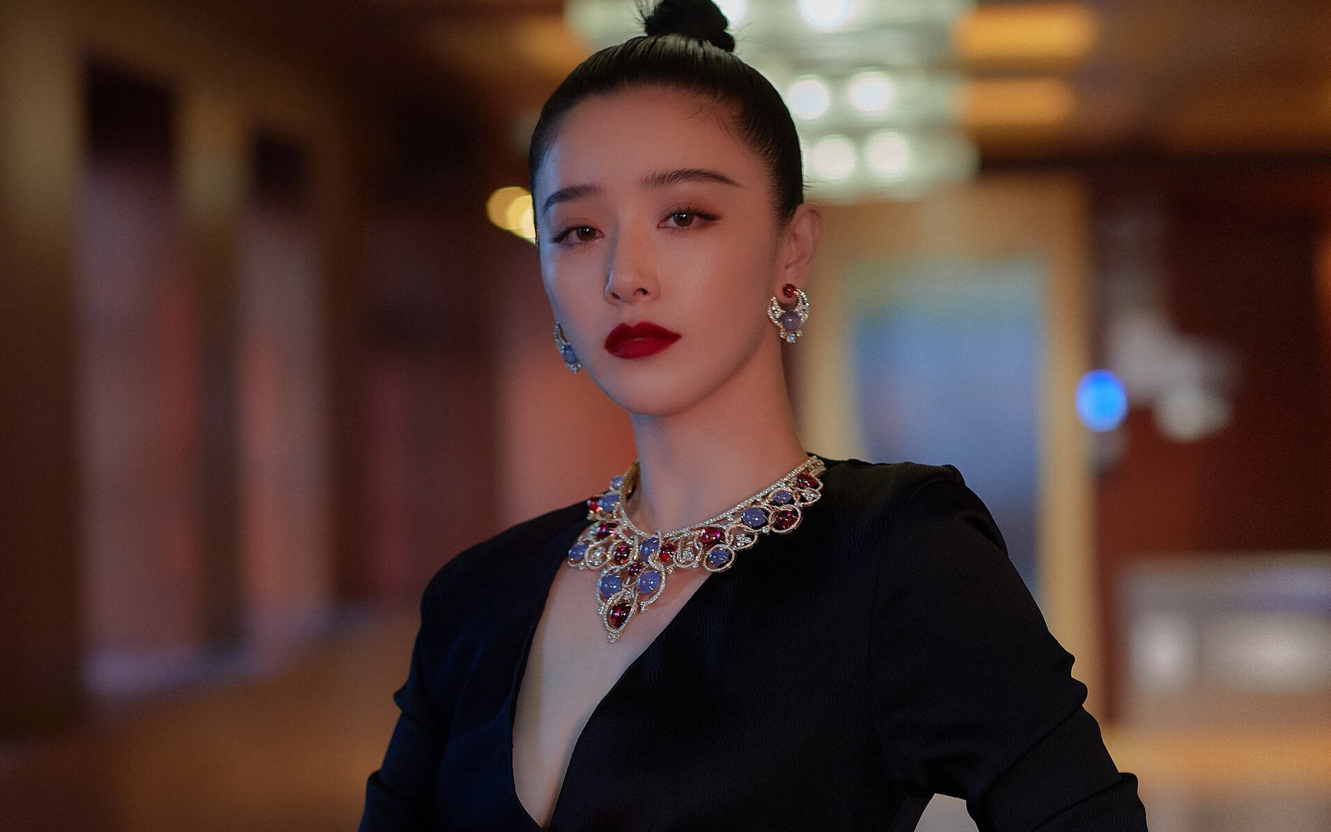 爱游戏下载-朗斯依靠主场优势连胜攀升积分榜，朗斯vs圣埃蒂安聚胜顽球汇