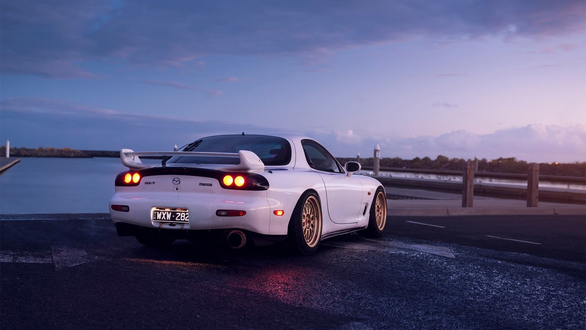 曼联后卫伤愈复出助球队重回正轨,曼联后卫线